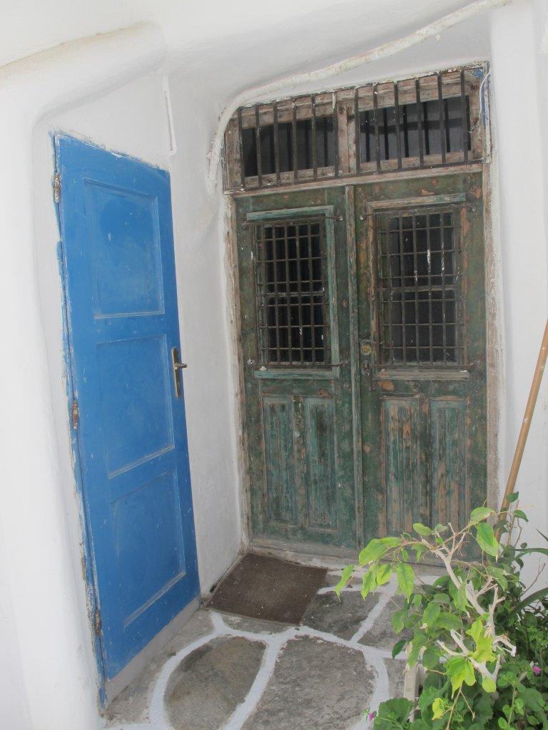 Doors of Paros 1