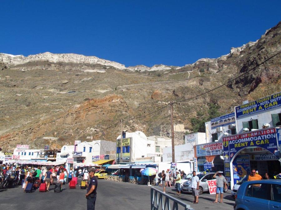 Santorini port and winding road up the cliffs