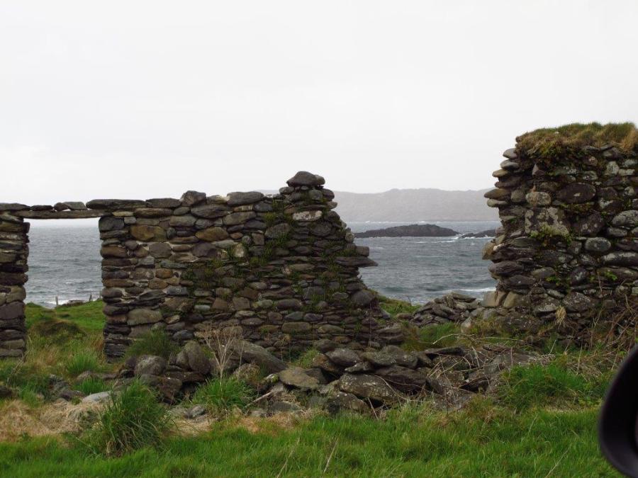 My drive by shooting skills are improving - ruins on Beara Peninsular