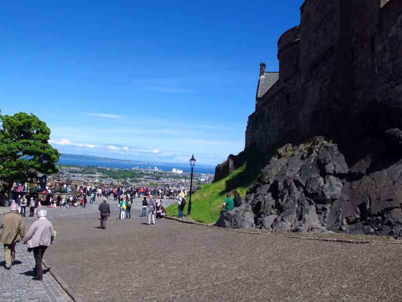 Building on rock, Edinburgh