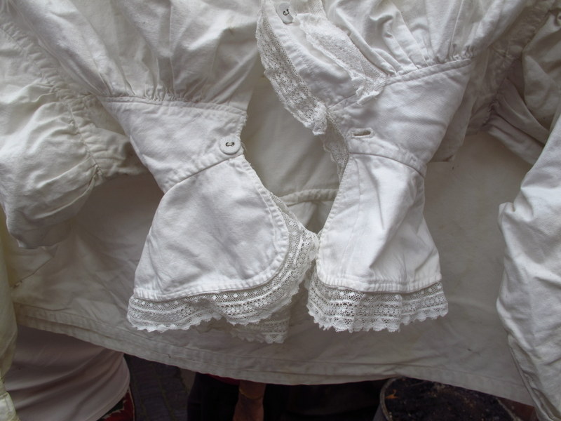 Neck to knee washing on the line