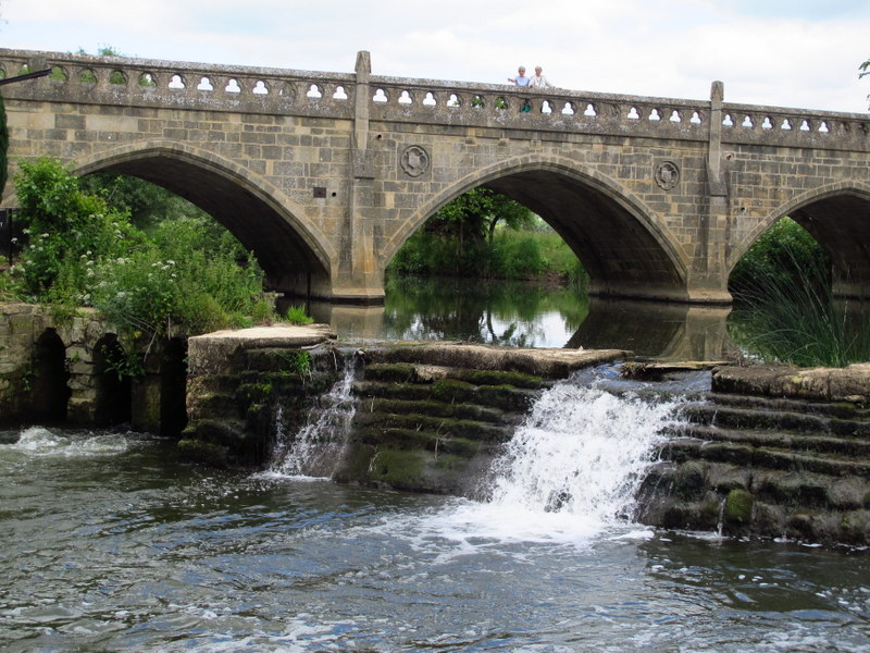 Bathampton weir