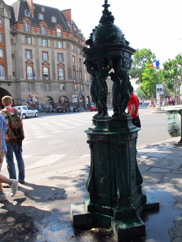 drinking fountain in paris