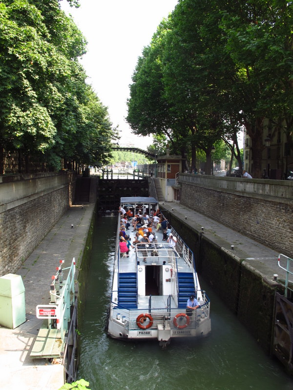 Tour boat on the canal in Paris