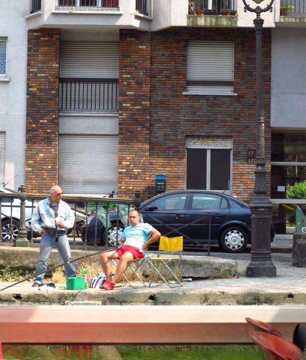 Watching the world go by along the canals of Paris