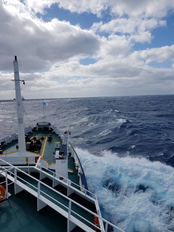 Just loved watching the blues of the water