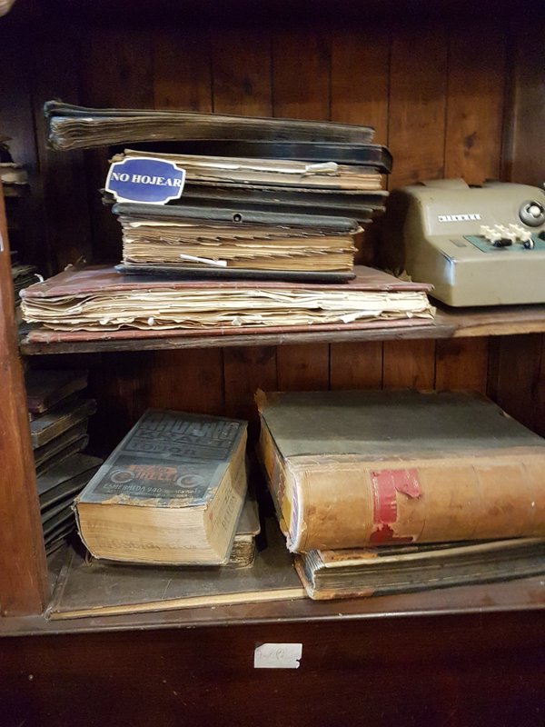 Was itching to take a peek - but not allowed......