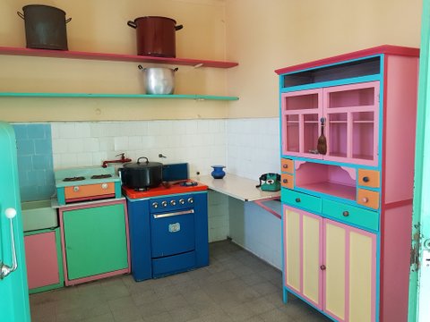 Benito Quinquela Martin kitchen