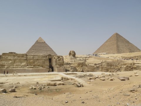 Sphinz and pyramids of Giza